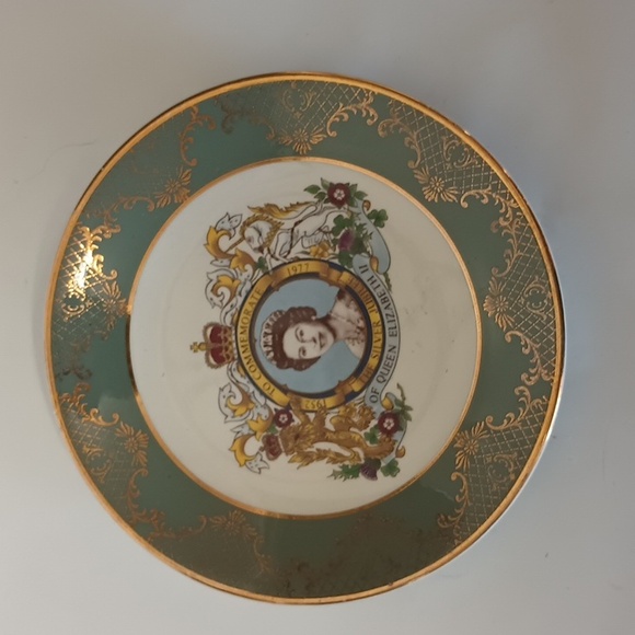 Weatherly Hanley Queen Elizabeth silver jubilee plate - Picture 1 of 3